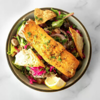 Grilled Salmon Salad